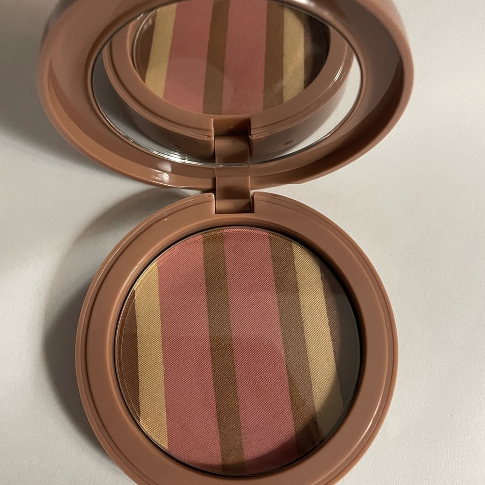 Island Glow Blushabella Blush Bronzer Belle Beauty by Kim Gravel